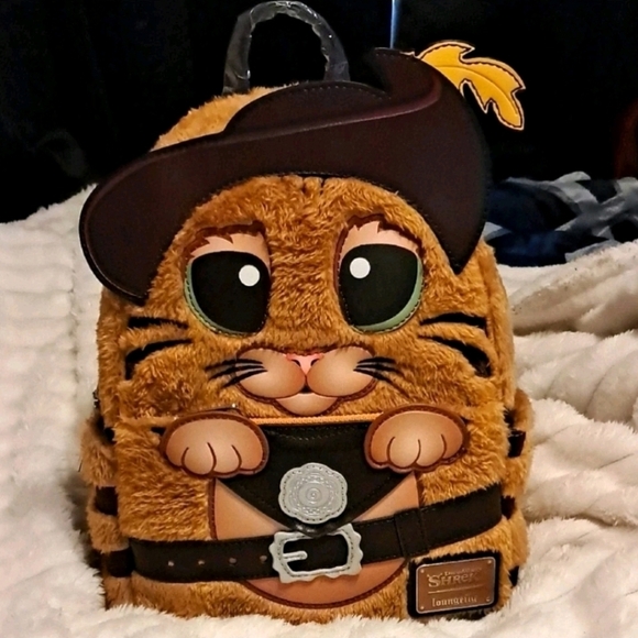 Dreamworks Other - New With Tags Loungefly Shrek Puss In Boots Plush Cosplay GRAIL Mini Backpack